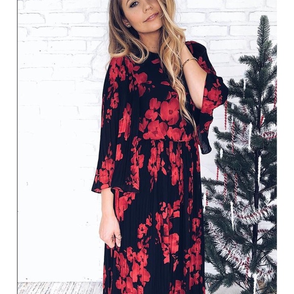 h&m pleated midi dress